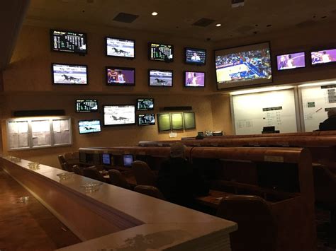 Arizona Charlie's Sportsbook Review .